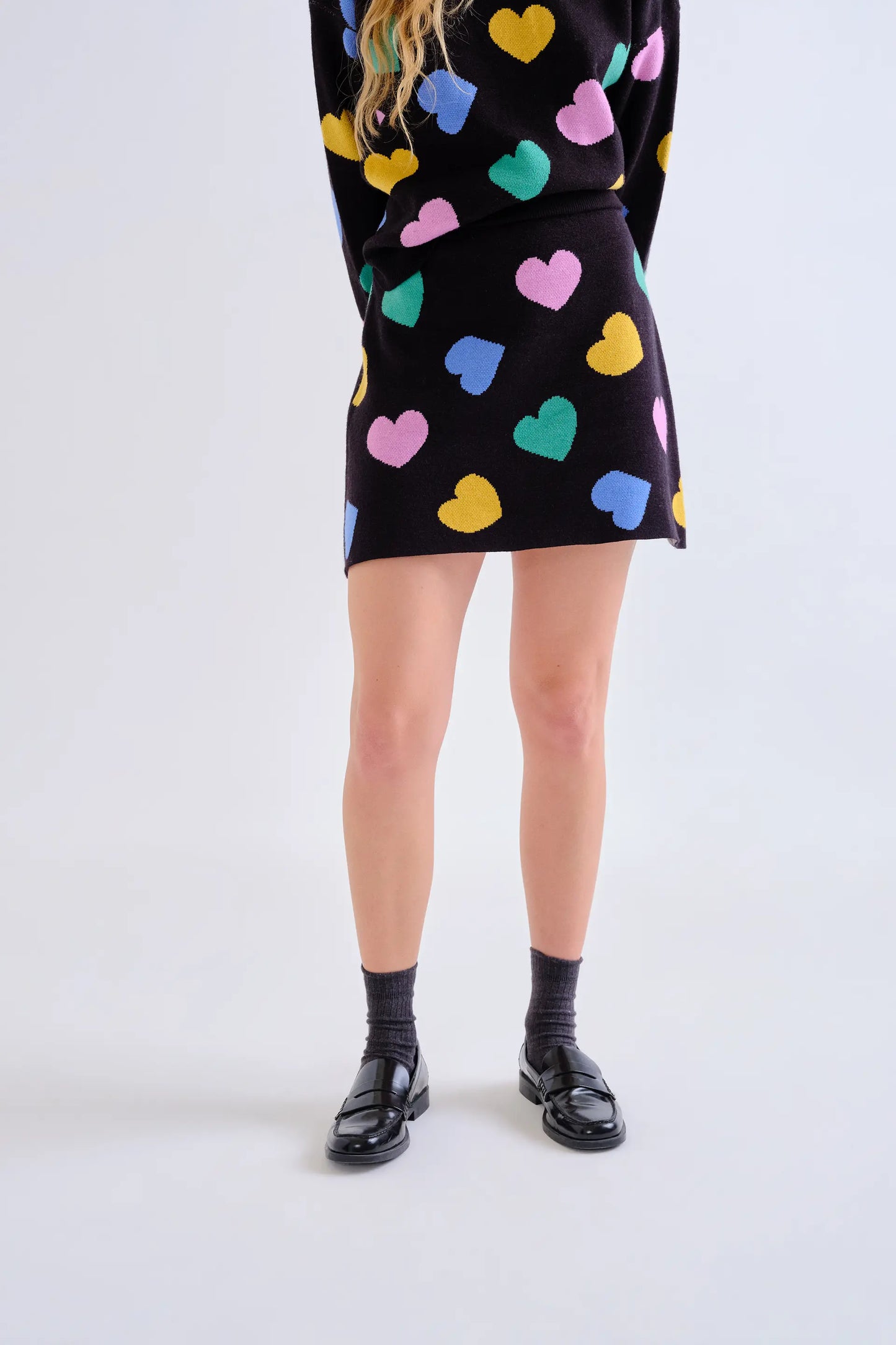 Falda corta de punto con estampado Candy