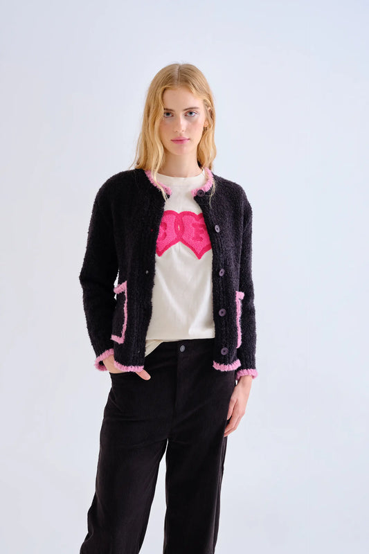 Cárdigan negro con detalles rosa