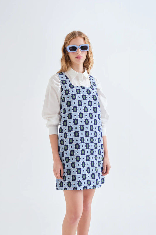 Vestido corto con estampado Inverness