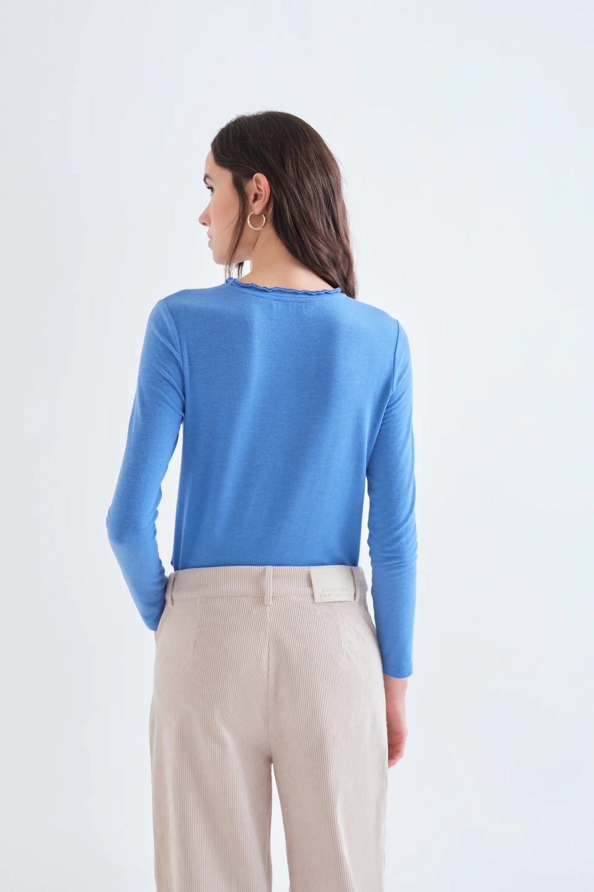 Camiseta básica azul claro
