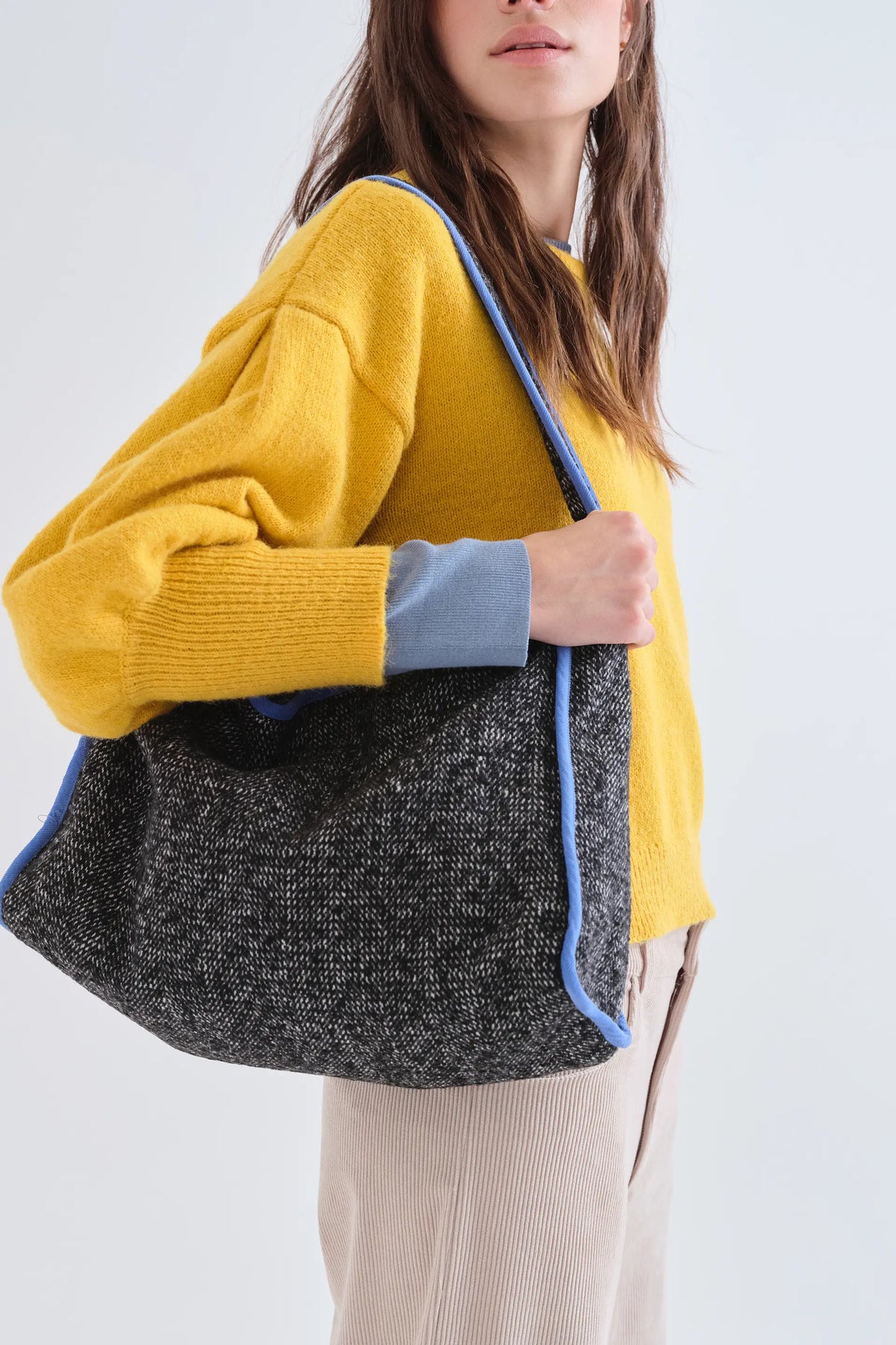 Bolso de hombro tweed negro