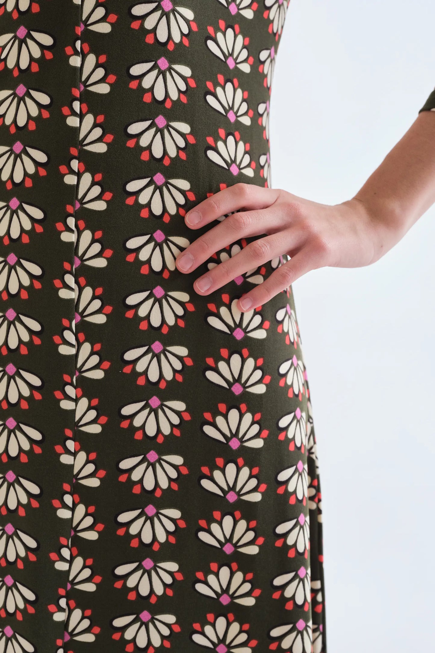 Vestido midi con estampado Geometry