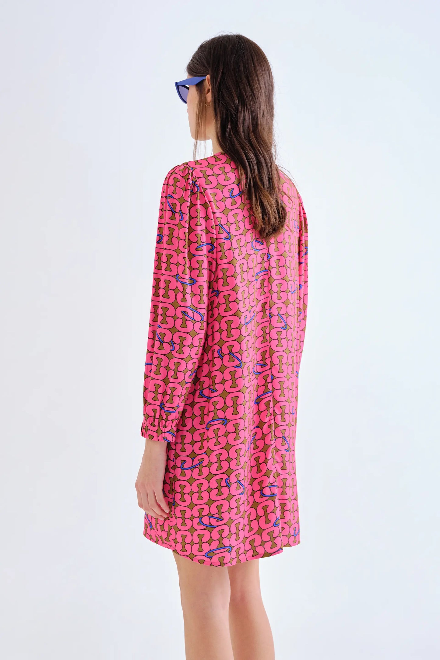 Short dress with Catena print