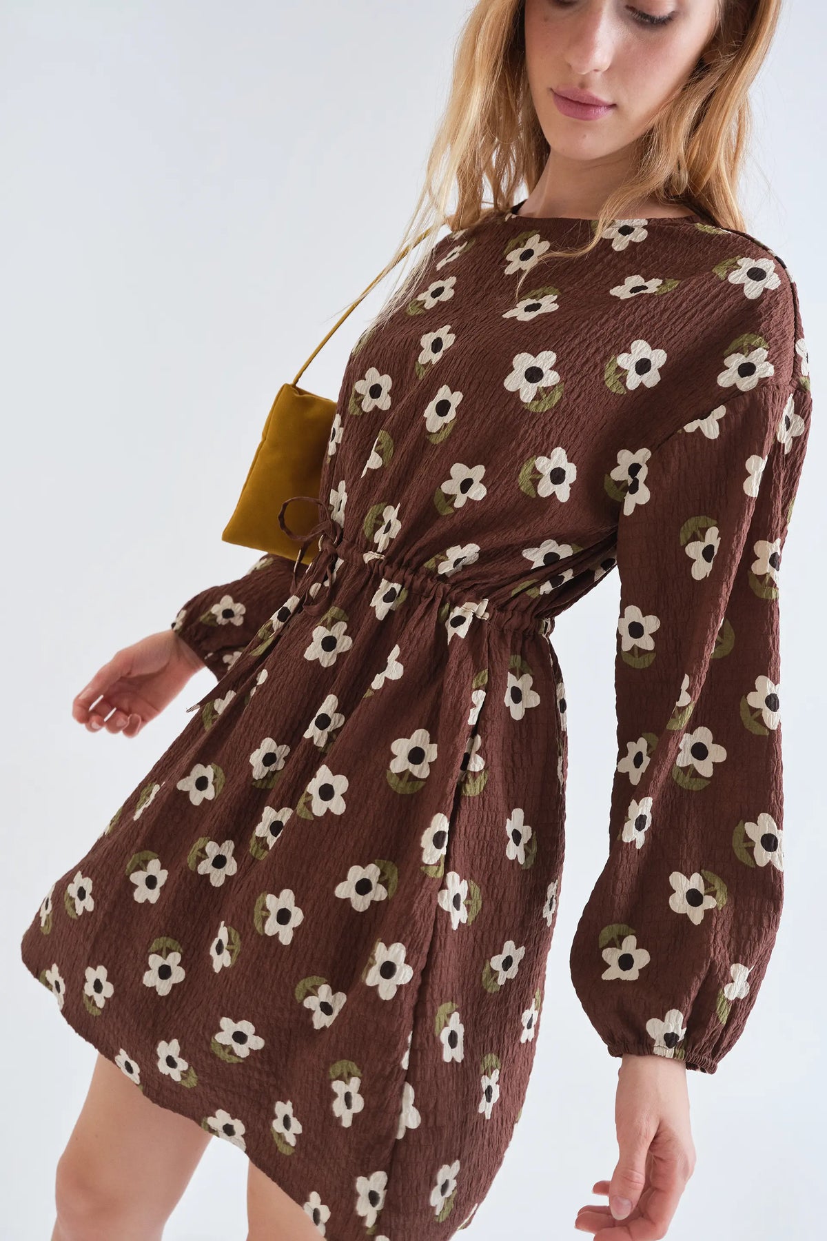 Vestido corto con estampado Santini