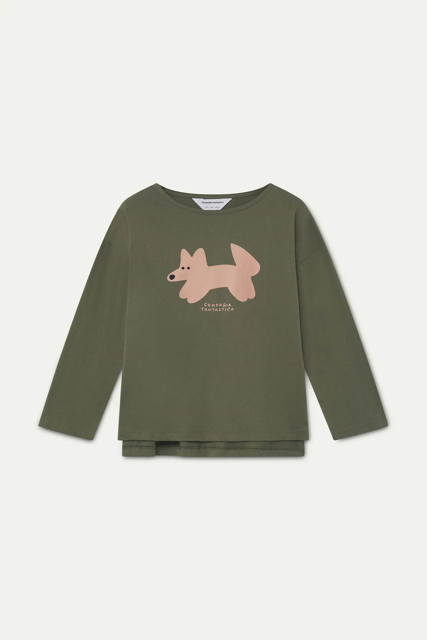 Camiseta 100% algodón verde oliva con print Volpe "Compañía Fantástica"