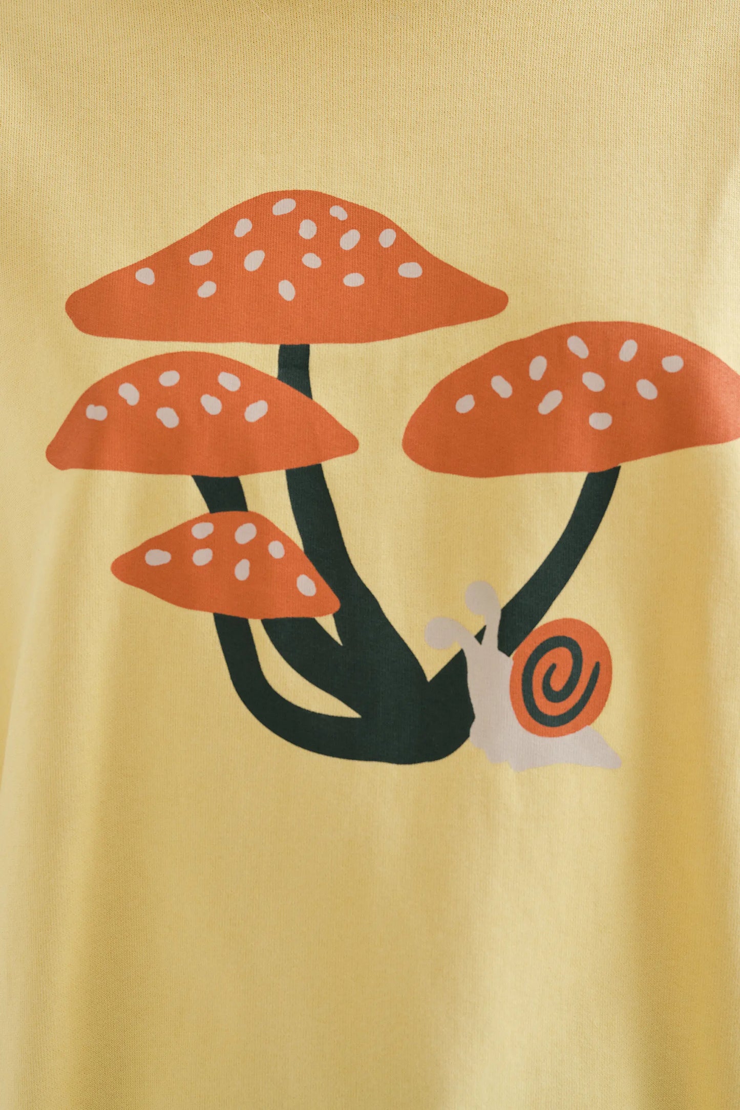 Camiseta 100% algodón amarillo con estampado de Setas