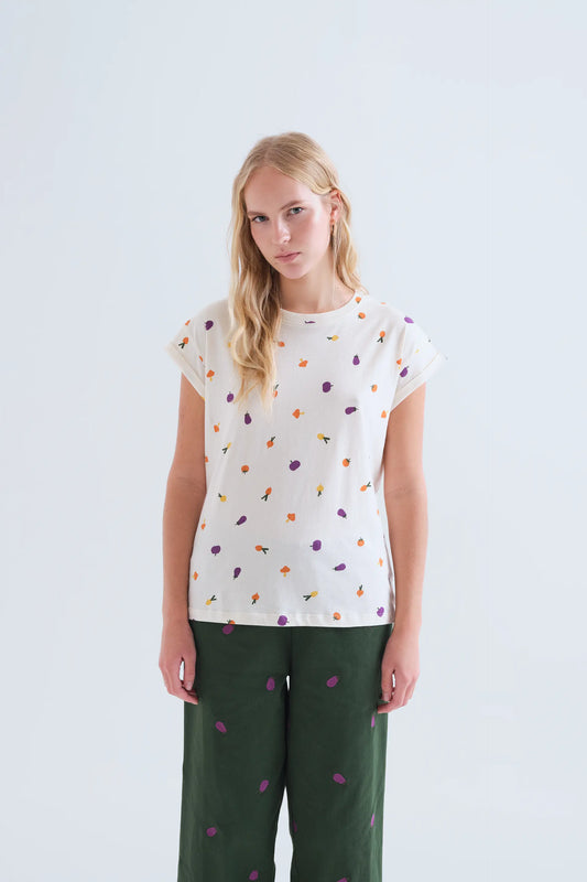 Camiseta 100% algodón con estampado verdura