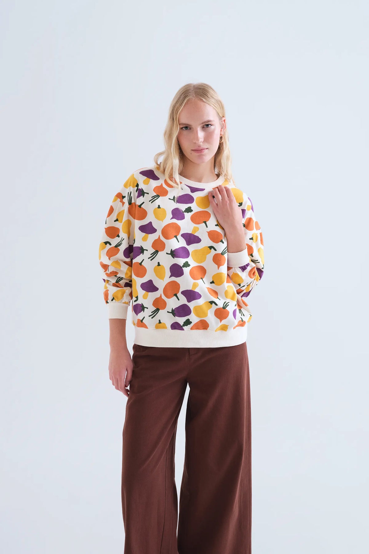 Sudadera 100% algodón con estampado de verduras