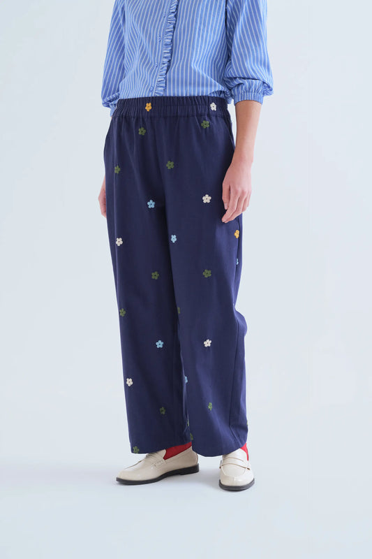 Pantalón 100% algodón azul marino con bordado de flores