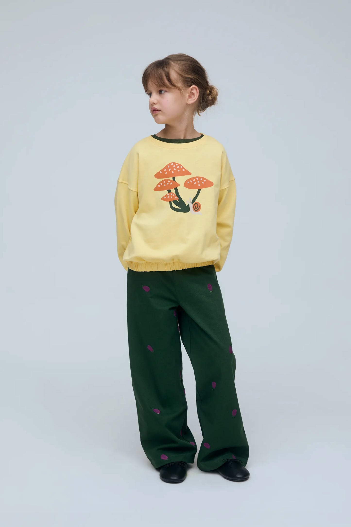 Sudadera de niña 100% algodón amarillo con estampado de Setas