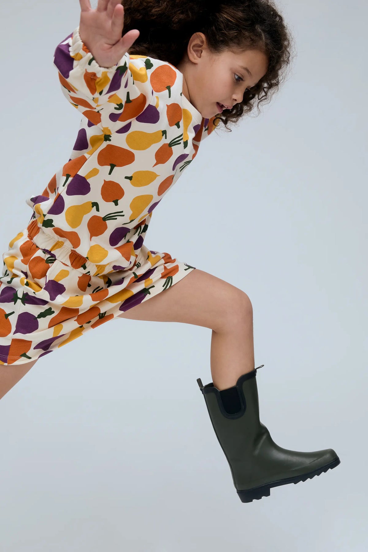 Falda corta de niña 100% algodón con estampado de Vegetales