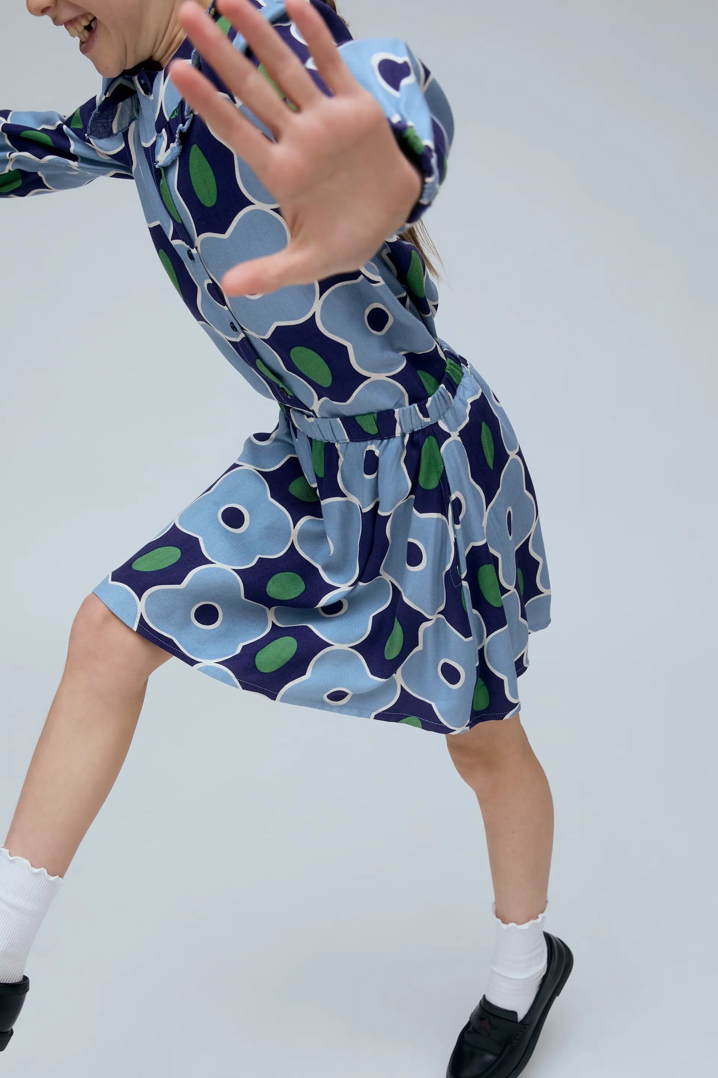 Girl's short skirt with Inverness print