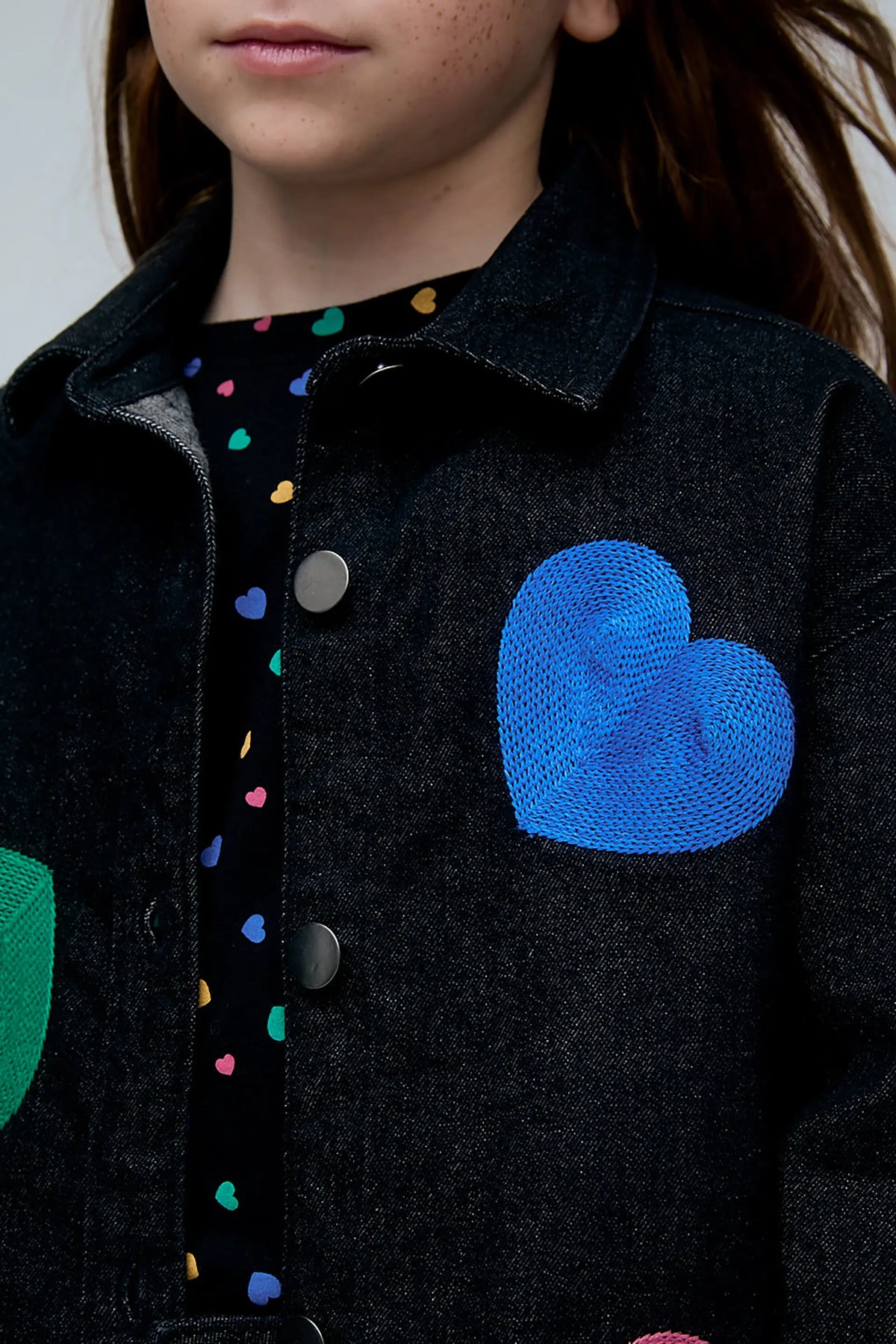 Sobrecamisa vaquera de niña con bordado Candy