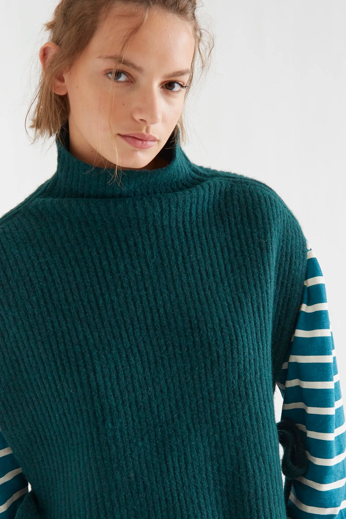 Dark green high-neck wool blend knit vest