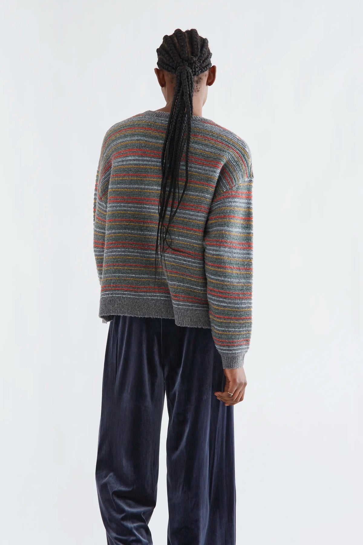 Grey knit sweater with multicolor stripe print
