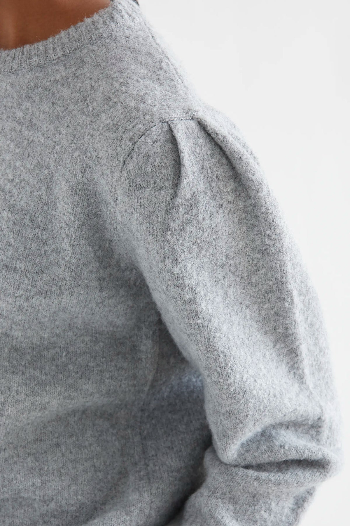 Jersey básico de punto gris claro