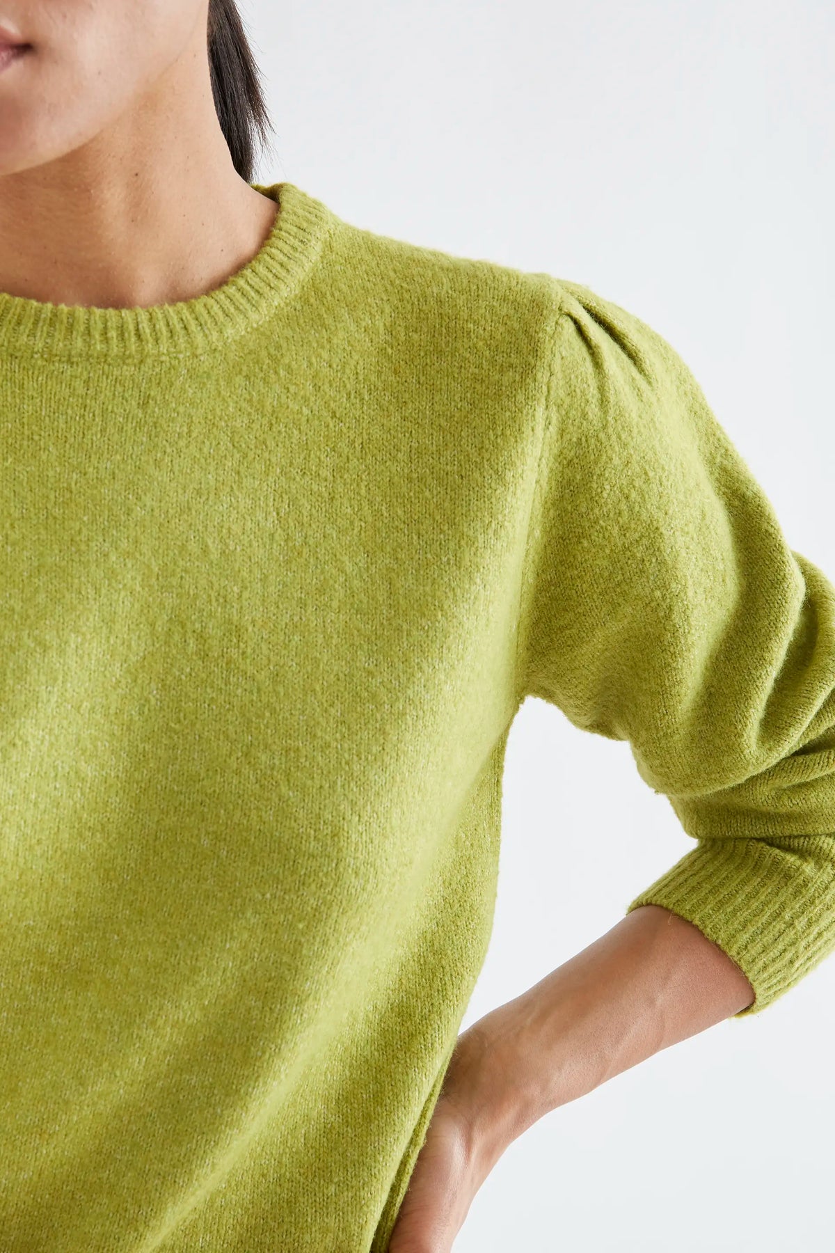Basic green knit jumper
