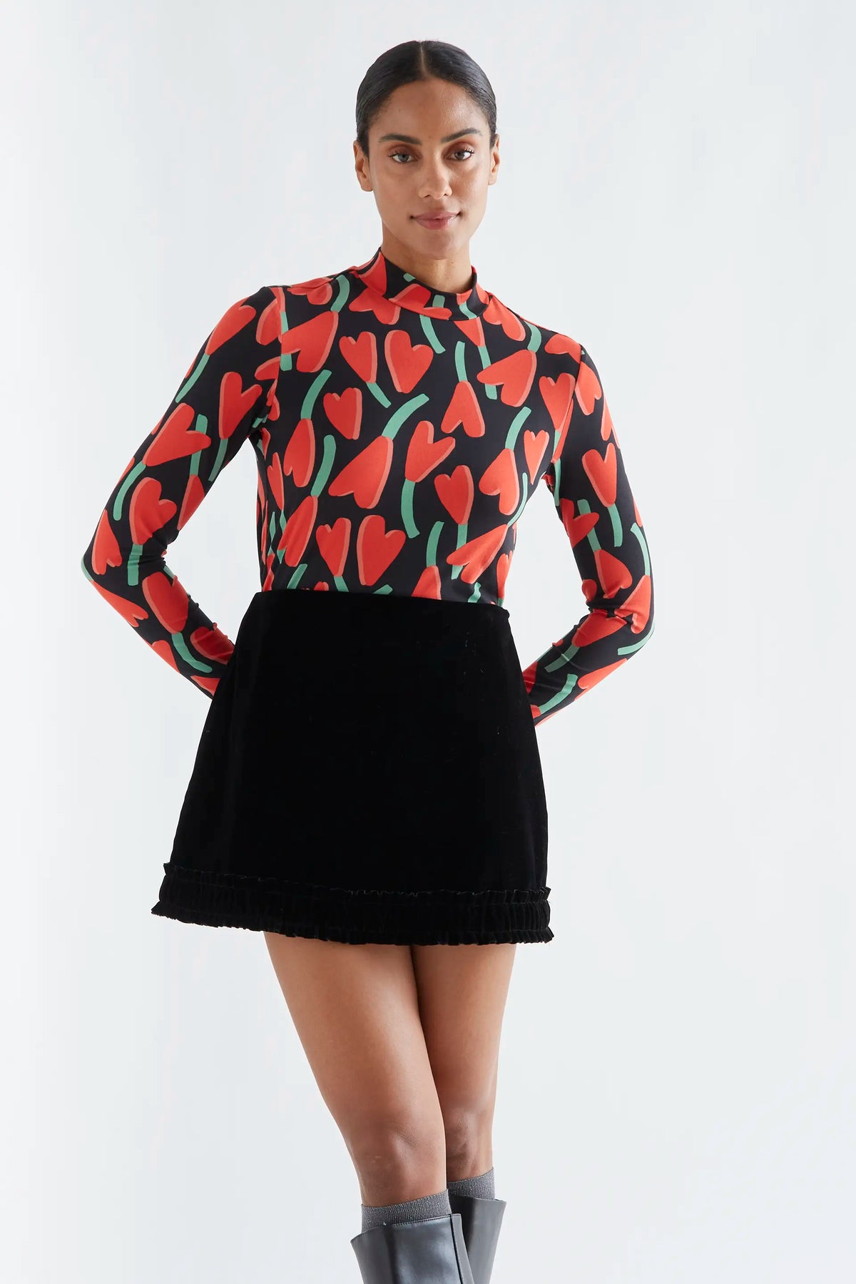 Cyclamen print t-shirt