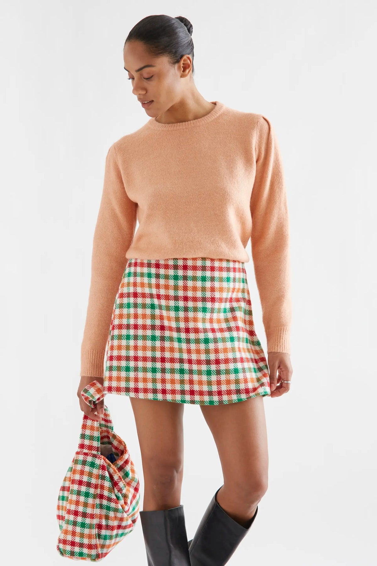 Falda corta tweed con estampado de cuadro multicolor