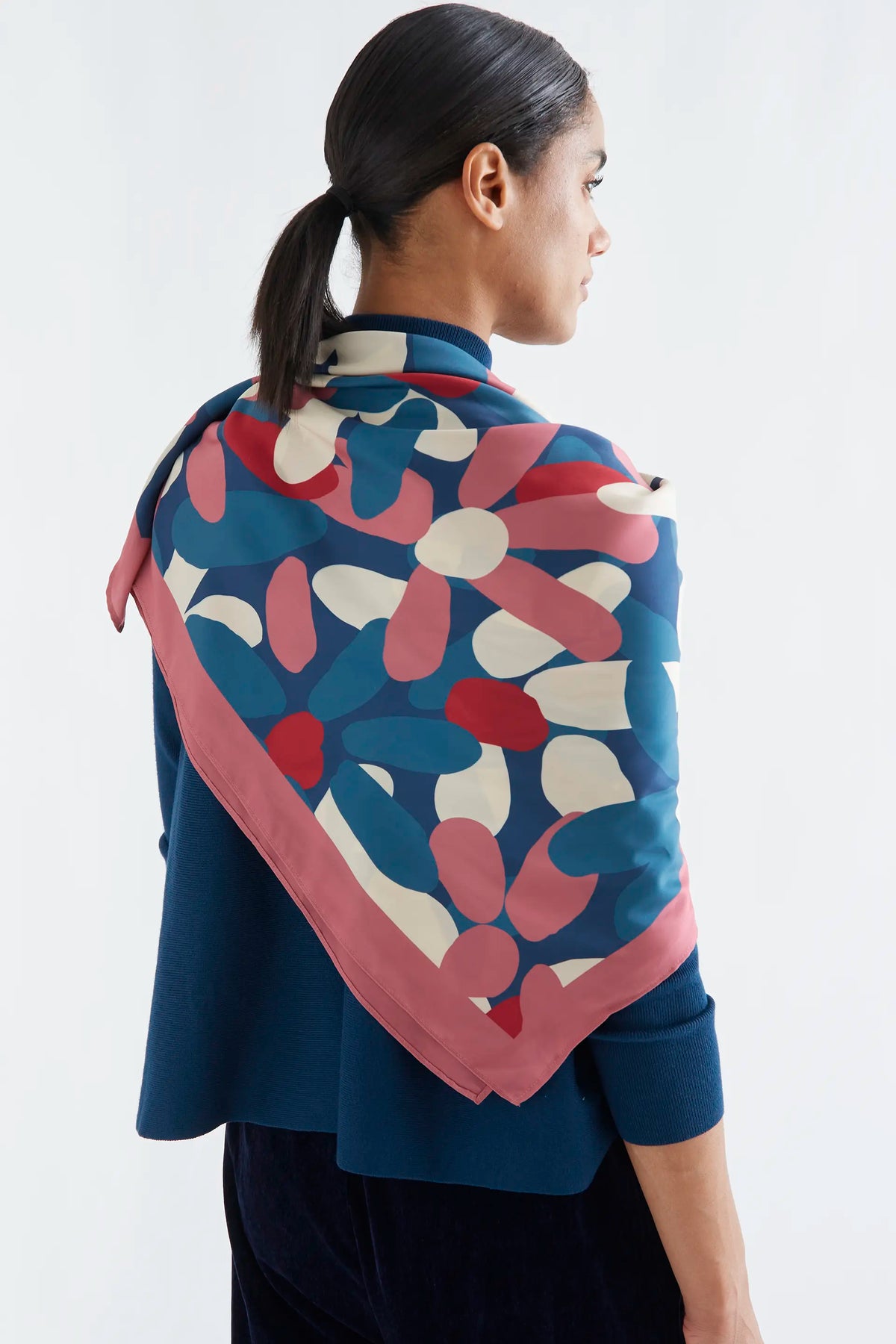 Pañuelo con estampado Carthamus