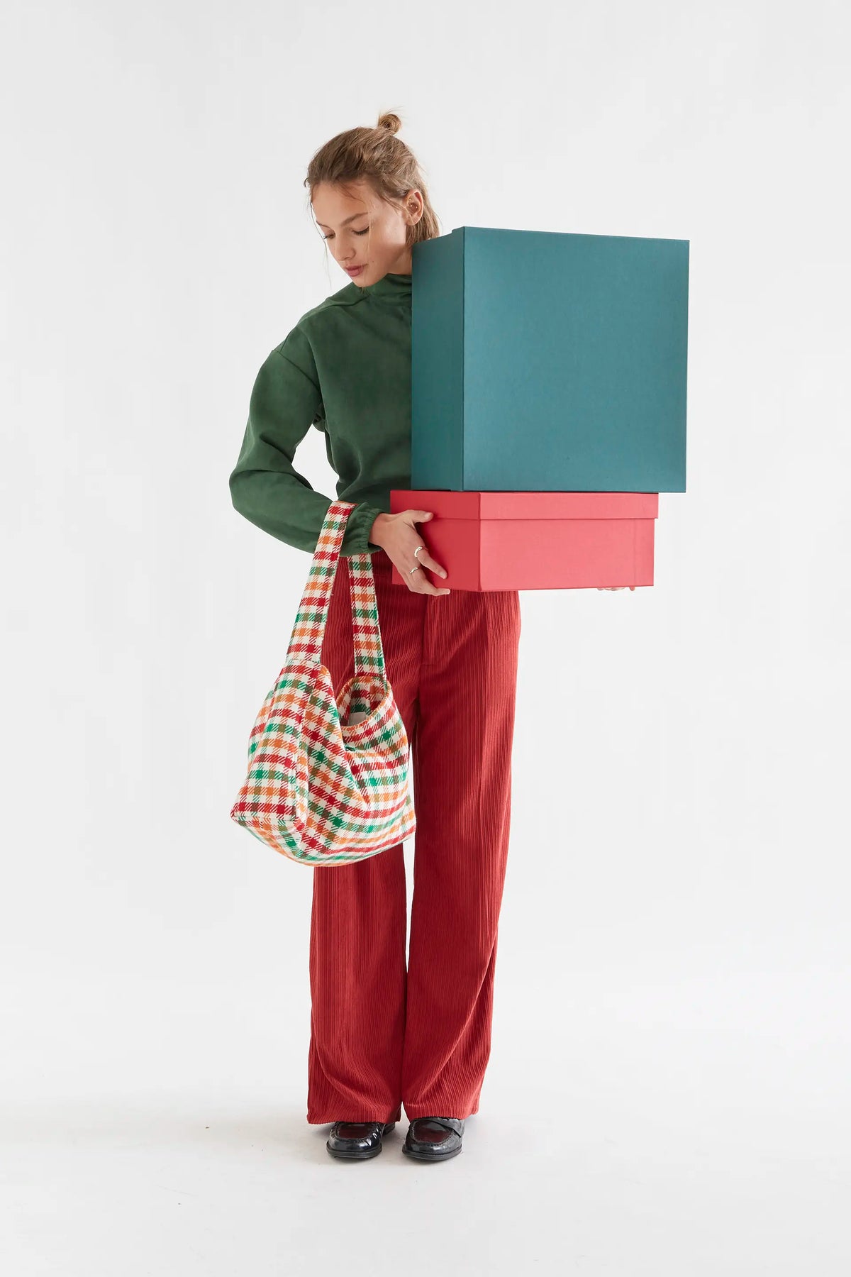 Green suede shirt with maxi bow