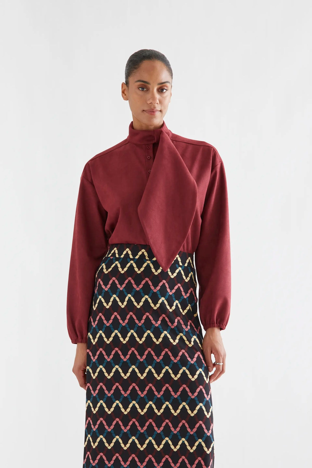 Camiseta ante burdeos con maxi lazada