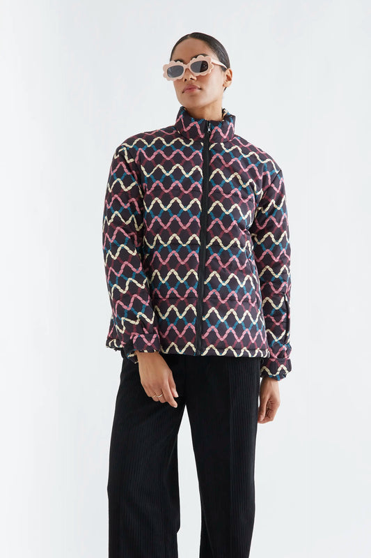 Abrigo corto con estampado Skein