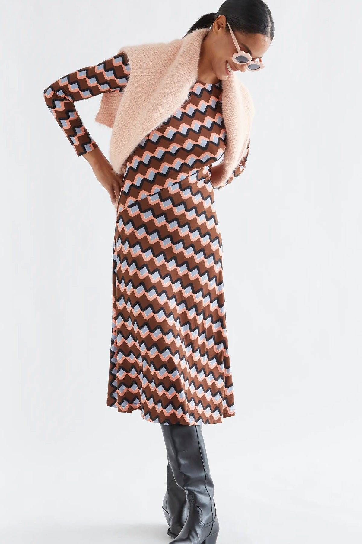 Vestido midi con estampado Scala