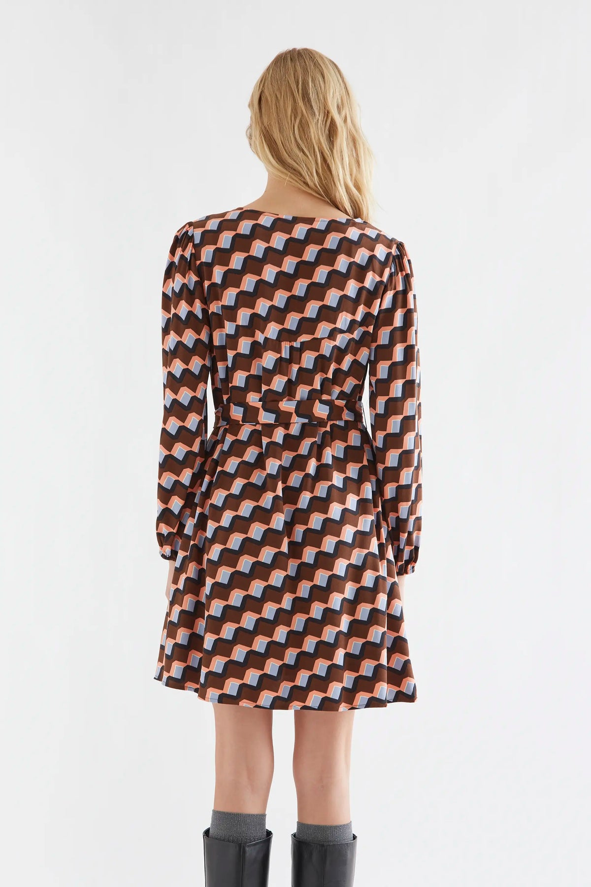 Vestido corto con estampado Scala