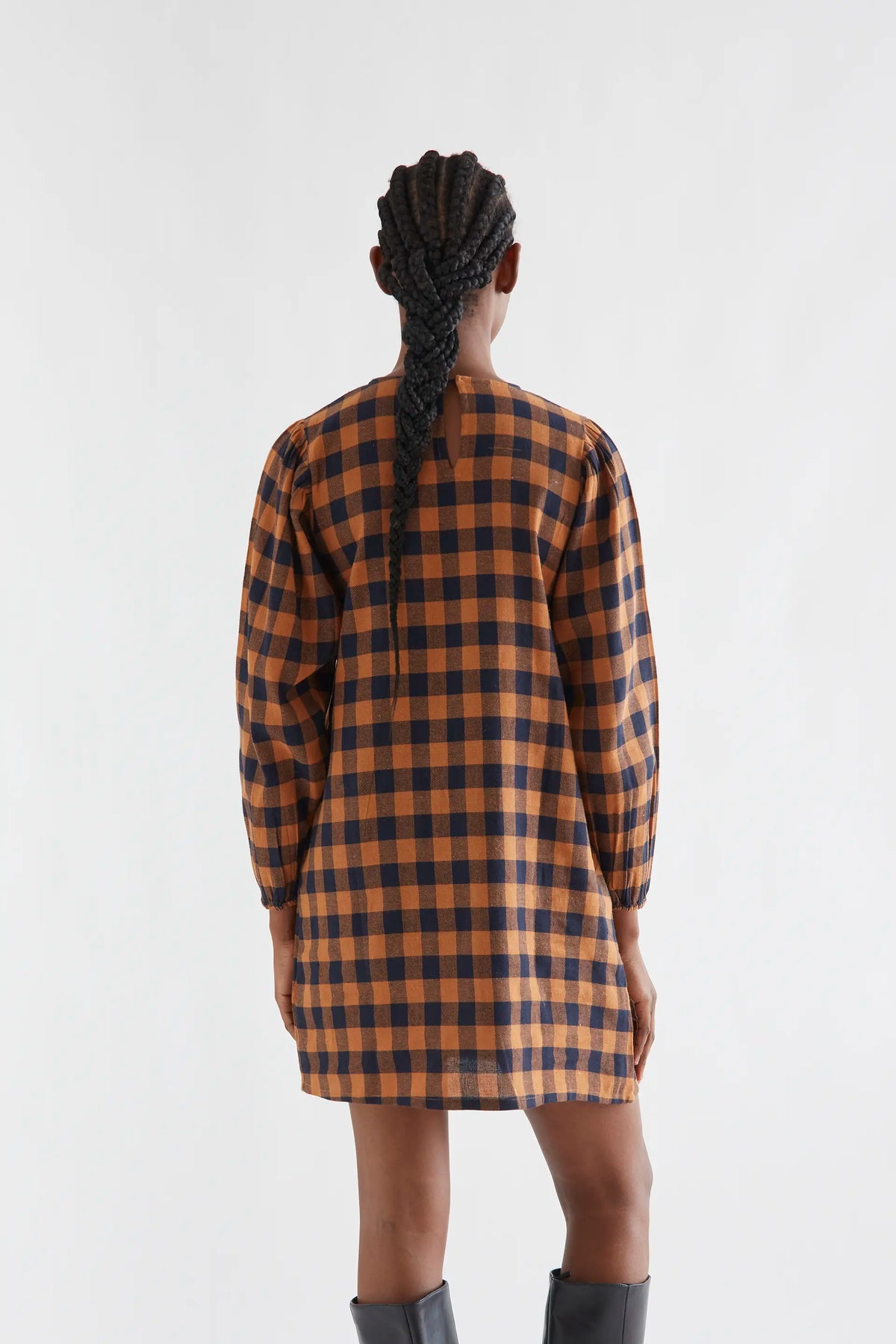 Short 100% cotton dress with brown and navy blue plaid print