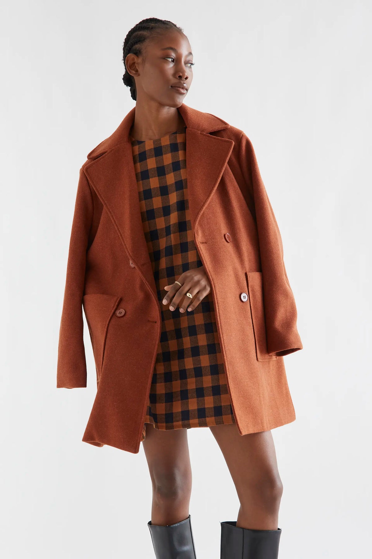Short 100% cotton dress with brown and navy blue plaid print