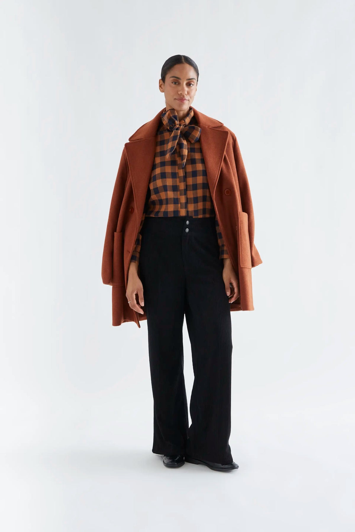 100% cotton lace-up shirt with brown and navy plaid print