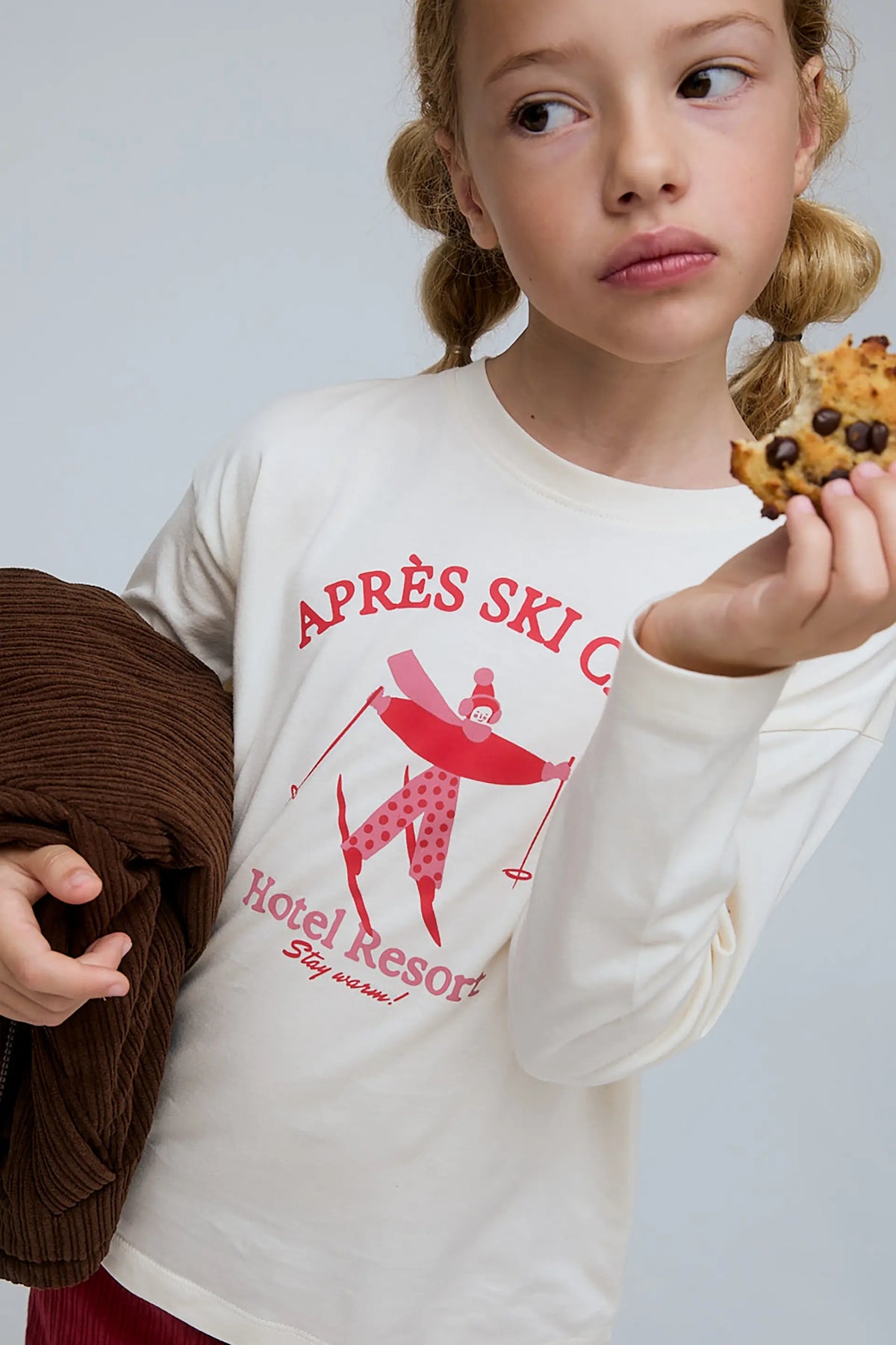 Girl's 100% cotton T-shirt with Après Ski Club print
